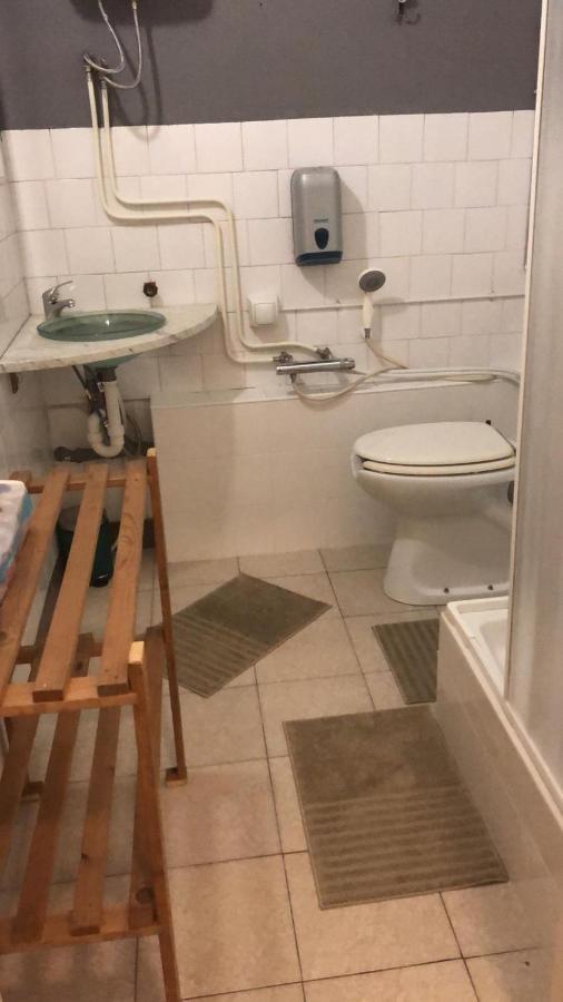 Apartmán Monolocale Arredato Con Una Camera Parma Exteriér fotografie